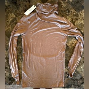 Open Back Turtle Neck [Jonah Brown]